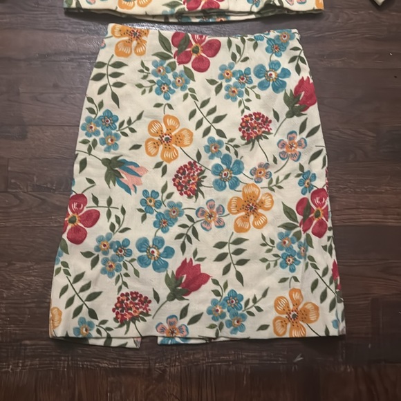 Moschino Cheap and Chic Skirt Set size 6 - Picture 4 of 9